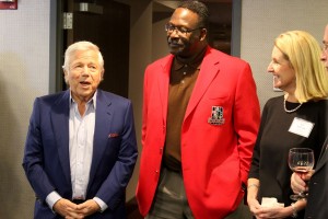 Robert Kraft, Andre Tippet 